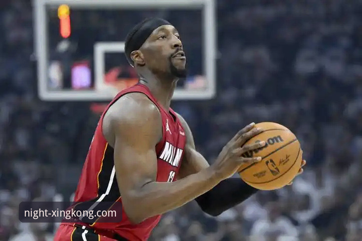 星空app正版软件 星空娱乐平台最新动态:阿德巴约83分神迹引爆篮球圈,观赛体验全面解析